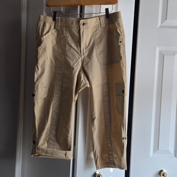 New Laura Roll Tab Cuff Crop Cargo Pants Size 10 Beige - Picture 2 of 4